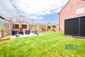 Photo 8- click for photo gallery